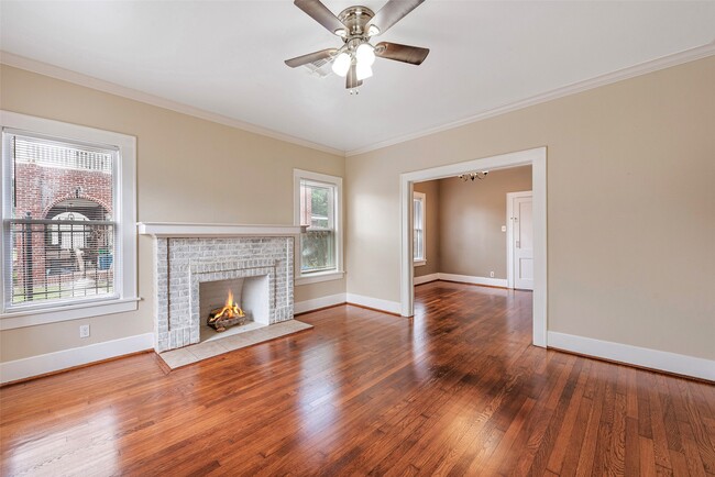 property at 2611 Rosewood St