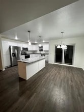 120 Christian Way in Branson, MO - Foto de edificio - Building Photo