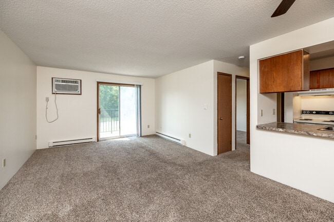 Woodside Park Apartments