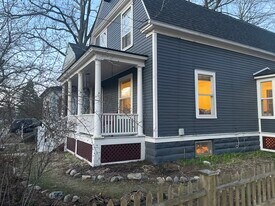 563 S Ashley St in Ann Arbor, MI - Building Photo