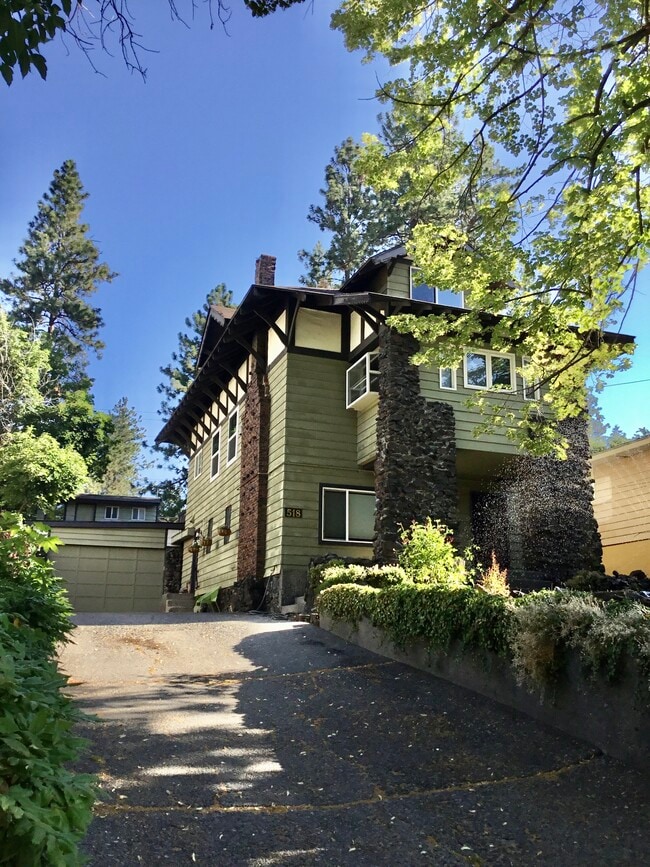518 W. 15th Avenue, Unit Mother In Law Unit in Spokane, WA - Building Photo - Building Photo
