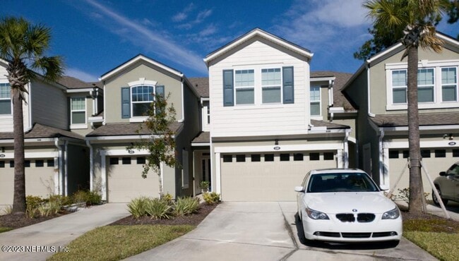 property at 352 Richmond Dr