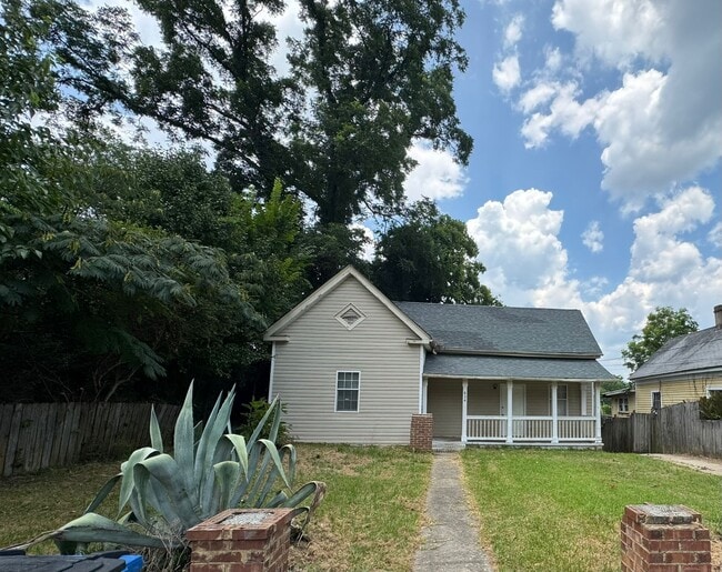 634 Woolfolk St in Macon, GA - Building Photo - Building Photo