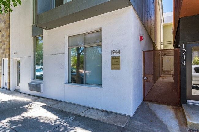 1944 State St in San Diego, CA - Building Photo - Building Photo