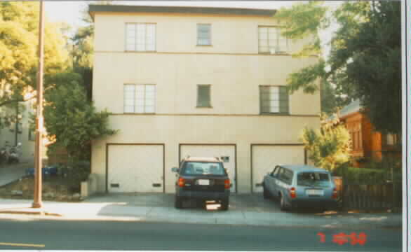 1315 M.L. King, Jr. Way in Berkeley, CA - Building Photo