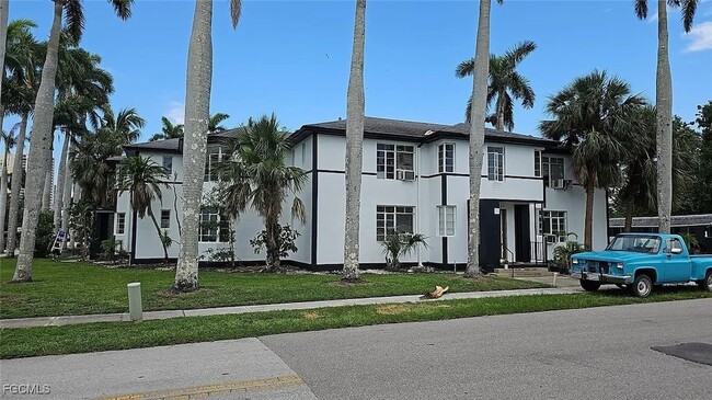 2554 First Street Unit