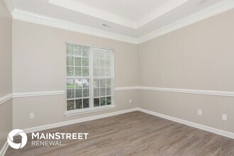 6713 Reedy Creek Rd in Charlotte, NC - Foto de edificio - Building Photo