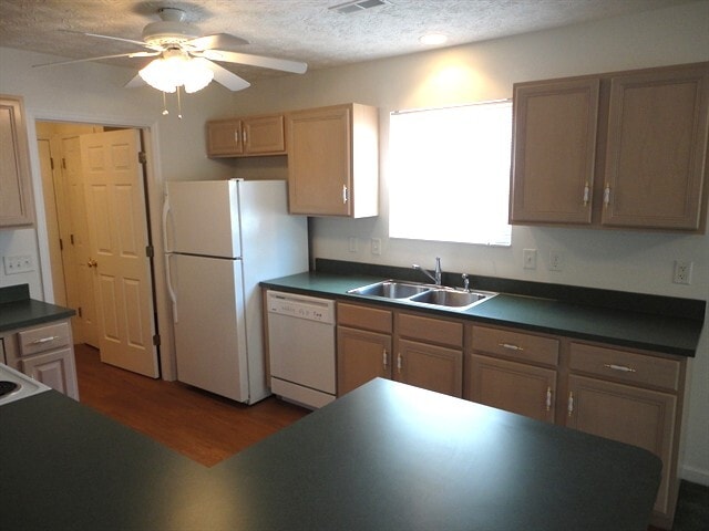 9244 Sawgrass Dr in Miamisburg, OH - Building Photo - Building Photo