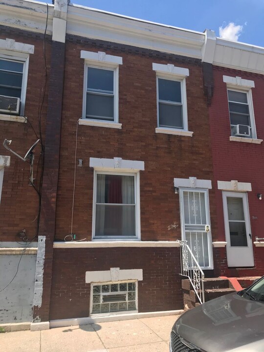 2842 N Taney St in Philadelphia, PA - Building Photo