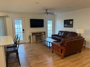 1229 Ballantrae Pl in Mundelein, IL - Building Photo - Building Photo