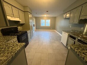 804 Northside Dr in Valdosta, GA - Building Photo - Building Photo