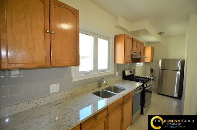 57 Judson St, Unit 1