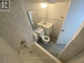 135 Emerson Ave in Toronto, ON - Building Photo - Building Photo