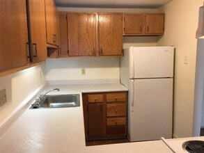 610 Union St in Manchester, NH - Building Photo - Building Photo