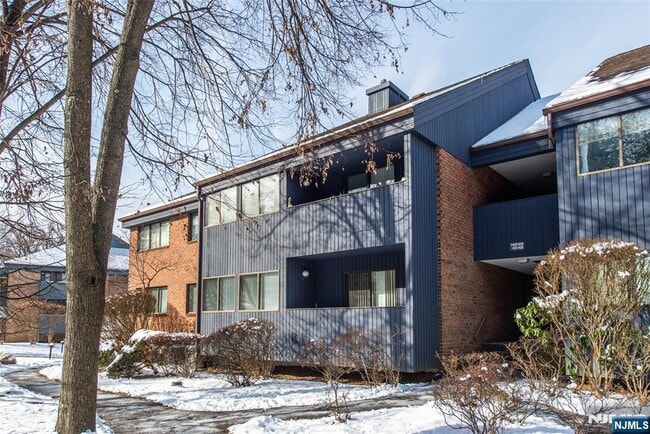 property at 4125 Hilltop Rd