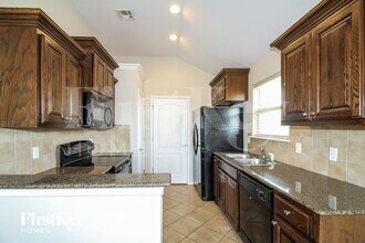 505 Cooper Ct in Norman, OK - Building Photo - Building Photo