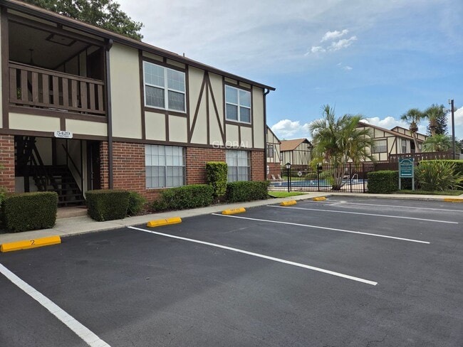 5429 Hansel Ave in Belle Isle, FL - Building Photo - Building Photo