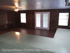 2710 Carrolton St in Houston, TX - Foto de edificio - Building Photo