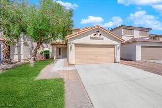 10210 Maltese Cross Ct in Las Vegas, NV - Building Photo - Building Photo