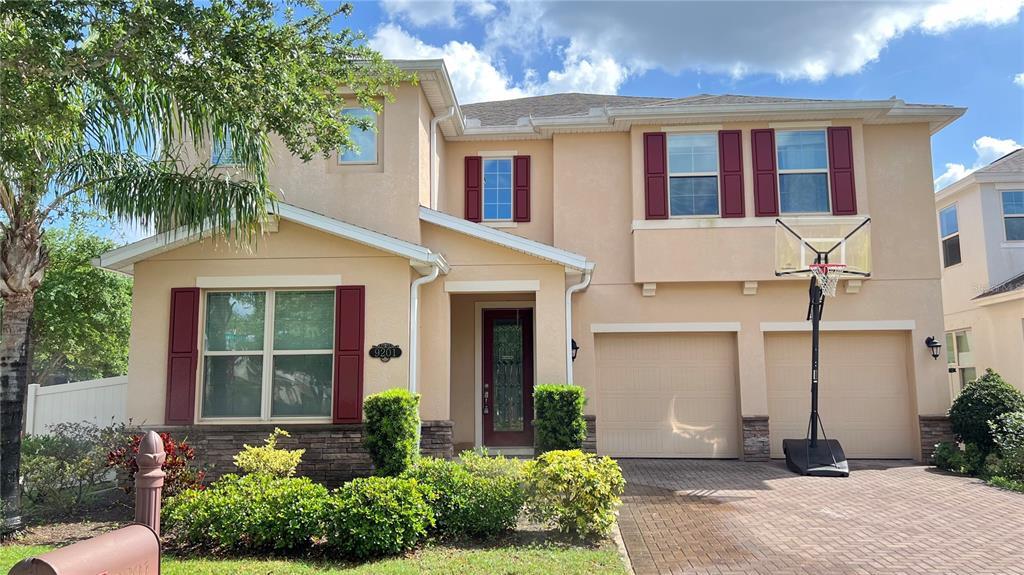 9201 Reflection Pointe Dr in Windermere, FL - Building Photo