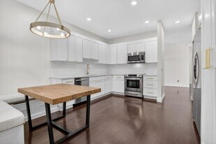 10530 Lake Vista Cir in Boca Raton, FL - Building Photo