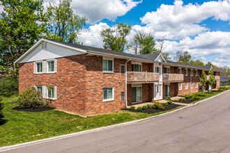 Solon Park Apartments in Solon, OH - Building Photo - Building Photo