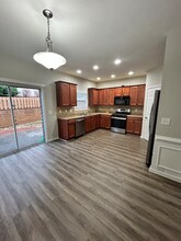 364 Beynon Terrace in Suwanee, GA - Building Photo - Building Photo