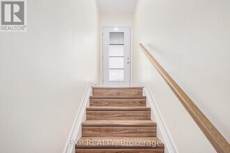 897-897 Laurier St in Clarence-Rockland, ON - Building Photo - Building Photo