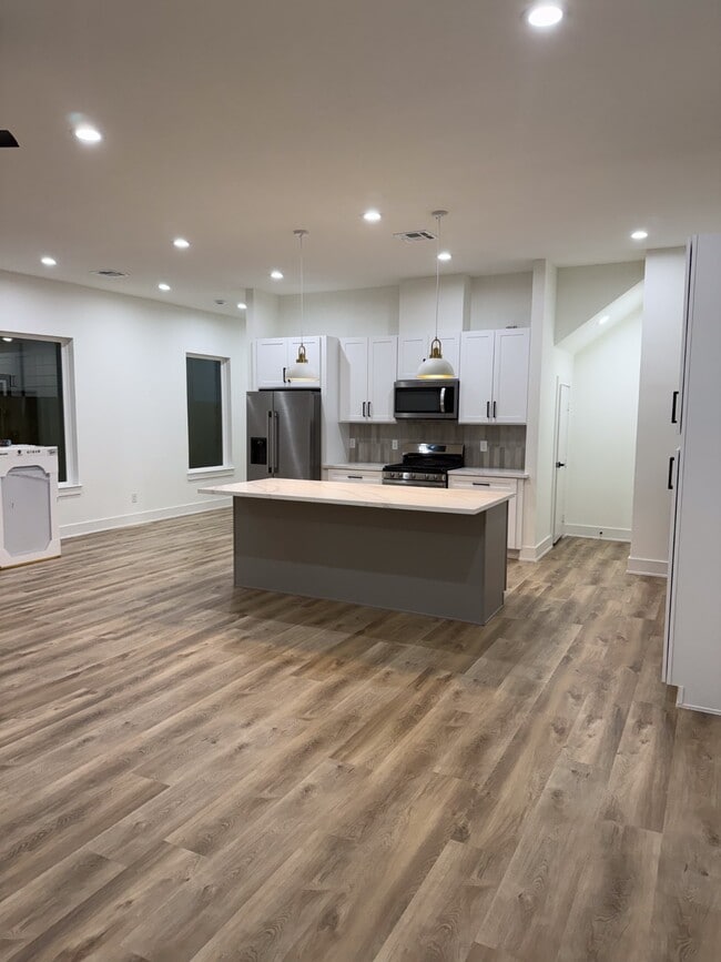 property at 9005 Comal St