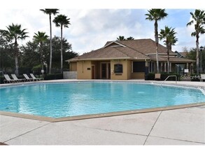 9116 Lake Chase Island Way in Westchase, FL - Building Photo - Building Photo