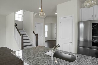 215 Catawba Br Wy in Moncks Corner, SC - Building Photo - Building Photo