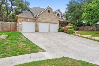 908 Golden Palomino Ct in Austin, TX - Building Photo - Building Photo
