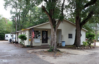 Riverbend RV Park Apartments