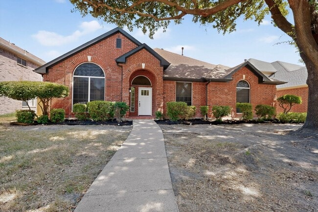 property at 7314 Gillon Dr