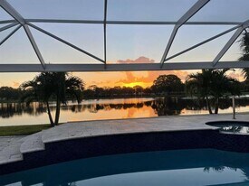 1025 Bedford Ave in Palm Beach Gardens, FL - Building Photo