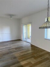 8933 NW 107 Ct in Doral, FL - Building Photo - Building Photo