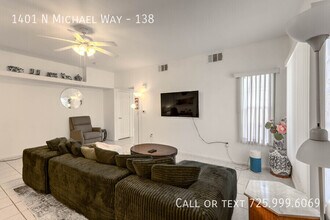 1401 Michael Way in Las Vegas, NV - Building Photo - Building Photo
