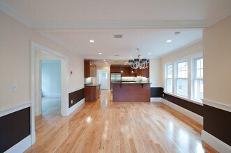 381 Belmont St, Unit 2 in Belmont, MA - Building Photo - Building Photo