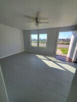 814 Louise St in Houston, TX - Building Photo