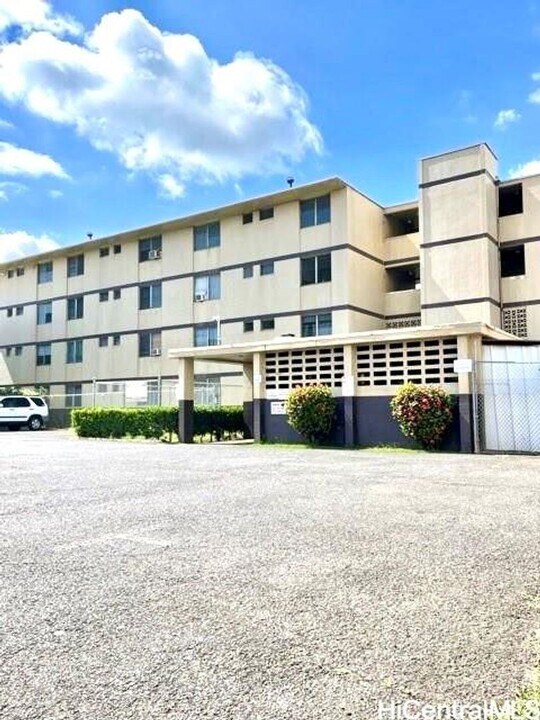 98-120-120 Lipoa Pl in Aiea, HI - Building Photo