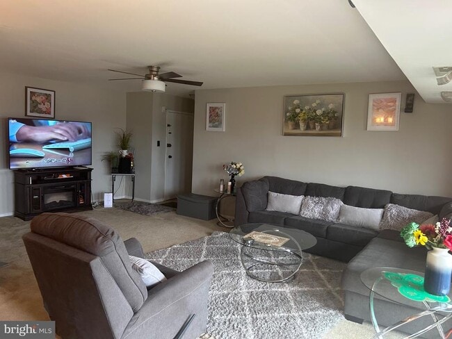 property at 5801 Quantrell Ave