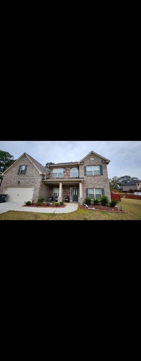 257 Misty Grove Dr, Unit Bedroom in Loganville, GA - Building Photo