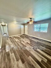 2308 Elwood Dr in Edmond, OK - Building Photo - Building Photo