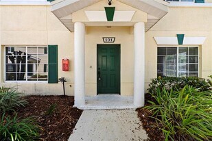 257 Cape Harbour Loop in Bradenton, FL - Building Photo