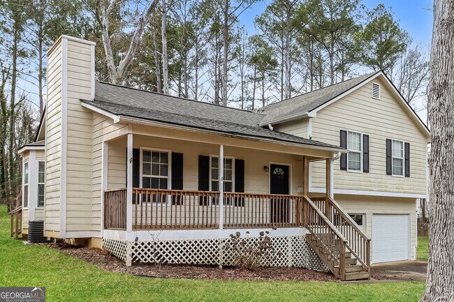 51 Glenbrook Ct in Douglasville, GA - Building Photo - Building Photo