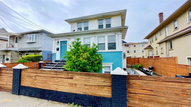property at 318 Beach 69th St