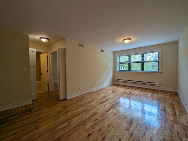 557 W Arlington Pl in Chicago, IL - Building Photo - Building Photo