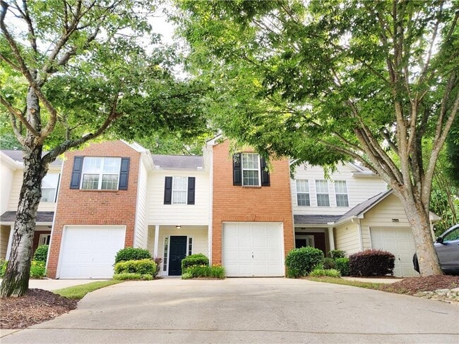 property at 2740 Waverly Hills Dr