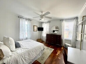 1008 Tremont St in Boston, MA - Building Photo - Building Photo
