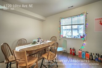 4720 19th Ave NE in Seattle, WA - Building Photo - Building Photo